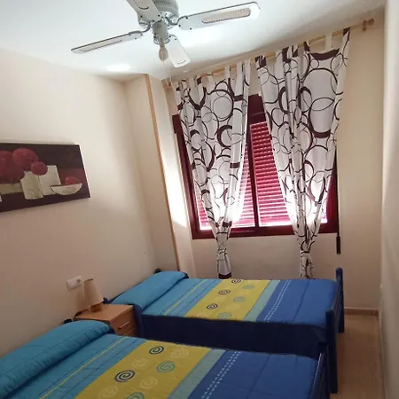 2 Playa De Canet De Berenguer Apartment *